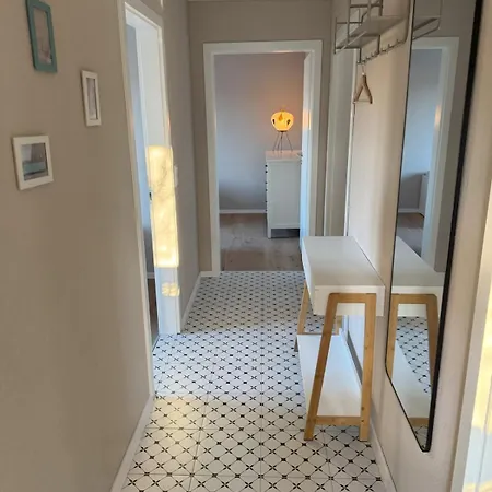 Charmante 3-schlafzimmer Mit Garten Apartamento