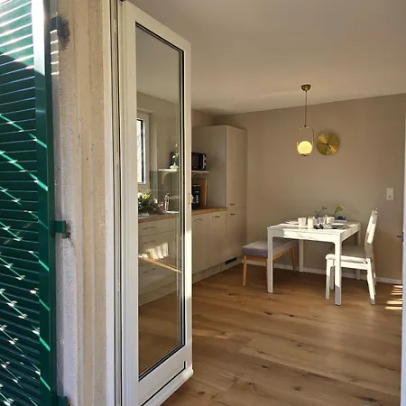 Apartment Charmante Mit Garten In